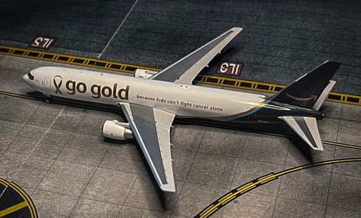 Phoenix Models 04273 1:400 Prime Air Boeing 767-300F N313AZ | MADB