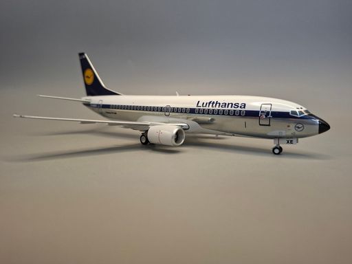 JFox JF-737-3-001P 1:200 Lufthansa Boeing 737-300 D-ABXE | MADb