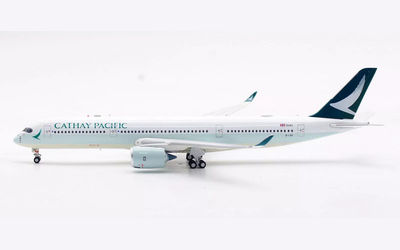 Cathay Pacific Airbus A350‑900 B-LRS 画像1