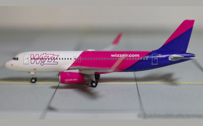 Wizz Air Airbus A320 w/ Sharklets HA-LSA