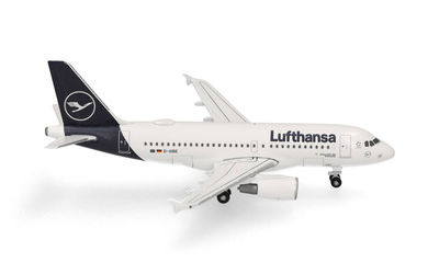 Lufthansa - Airbus A319 - D-AIBE 1