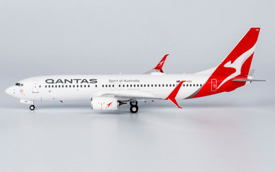 Qantas Airways - Boeing 737-800 w/ Scimitar Winglets - VH-VZU 1