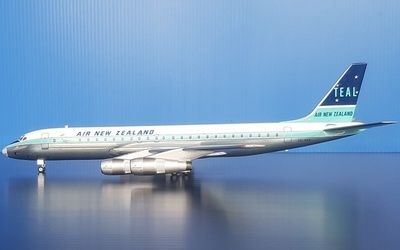 Air New Zealand Douglas DC-8-50 ZK-NZA 画像1