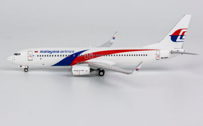 Malaysia Airlines Boeing 737-800 w/ Winglets 9M-MXF 画像1