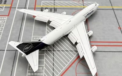 Lufthansa - Boeing 747-400 - D-ABVY 1