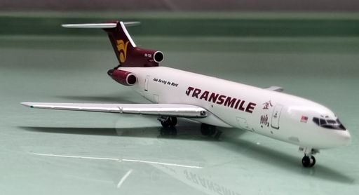 Aeroclassics ACTRM0809 1:400 Transmile Air Services Boeing 727-200F 9M ...