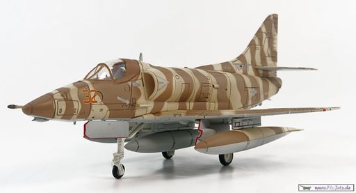 Hobby Master HA1406 1:72 United States Navy Douglas A-4 151059/Red 32 ...