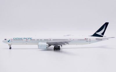 Cathay Pacific Boeing 777‑300ER B-KQT 画像1