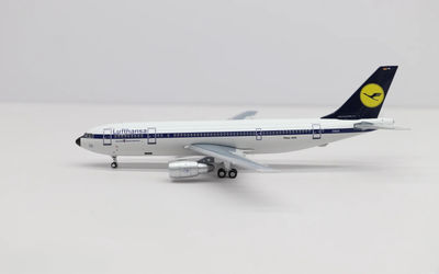 Lufthansa - Airbus A300B - D-AIAA 1