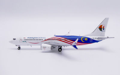Malaysia Airlines Boeing 737 MAX 8 9M-MVA