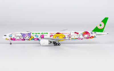 EVA Air Boeing 777-300ER B-16740