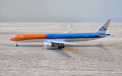 KLM Boeing 777-300ER PH-BVA
