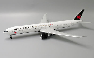 Air Canada Boeing 777-300ER C-FITL 画像1