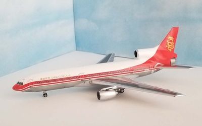 Dragonair Lockheed L-1011-1Tristar VR-HOD