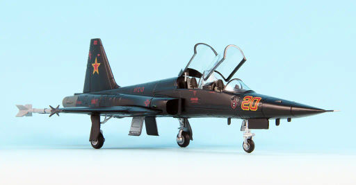 Hobby Master HA3352 1:72 United States Navy Northrop F-5F 761580/Red 20 ...