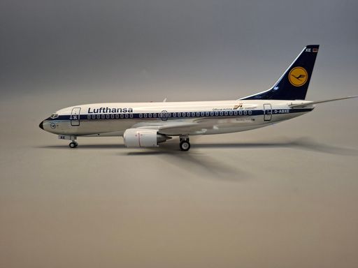 JFox JF-737-3-001P 1:200 Lufthansa Boeing 737-300 D-ABXE | MADb