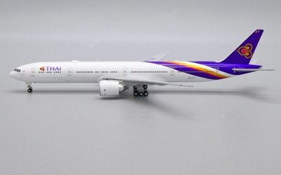 Thai Airways International Boeing 777-300ER HS-TTB