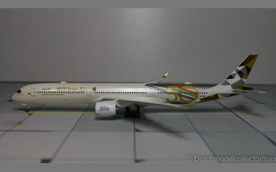 Etihad Airways Airbus A350-1000 A6-XWB