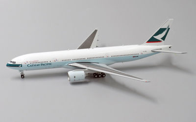 Cathay Pacific Boeing 777‑200 B-HNL 画像1