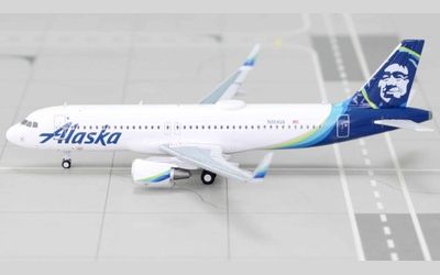 Alaska Airlines Airbus A320 w/ Sharklets N364VA 画像1