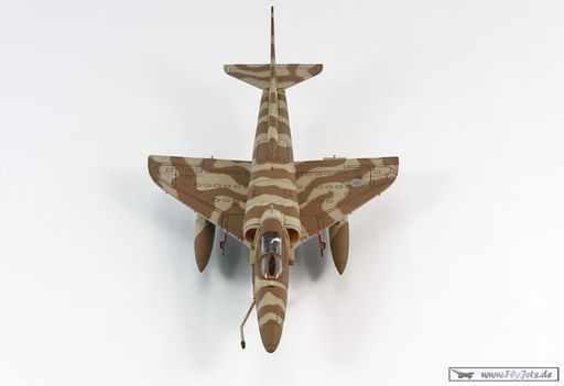 Hobby Master HA1406 1:72 United States Navy Douglas A-4 151059/Red 32 ...