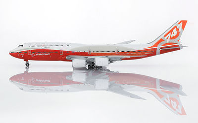 Boeing House Boeing 747-8 N6067E 画像1