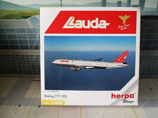 Herpa 560290 1:400 Lauda Air Boeing 777-200 OE-LPA | MADB