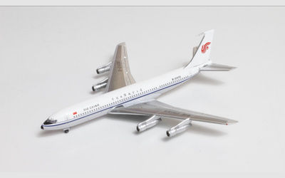 Air China Boeing 707-320B B-2406