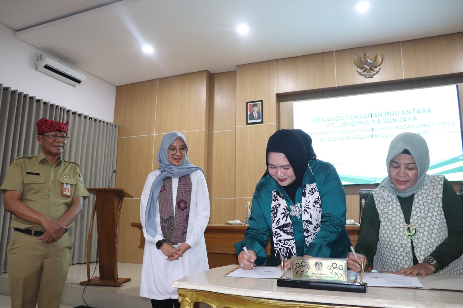Mulai Februari, Berangkat Umrah Bisa dari Bandara Internasional Banyuwangi Mulai Februari, Berangkat Umrah Bisa dari Bandara Internasional Banyuwangi