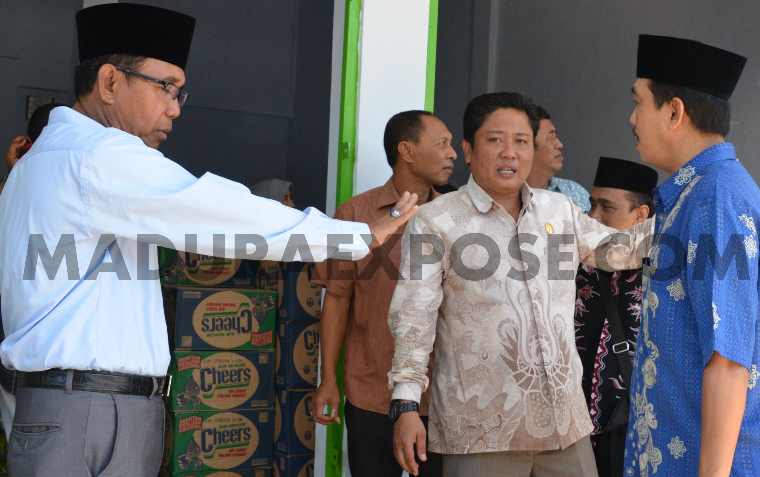 Komisi B Sidak Kios Pupuk Dirumah Ketua Komisi D