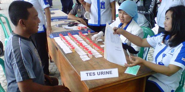 160 Pejabat di tes Urine, Hasilnya ditutupi?