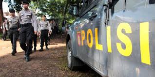 Tiga Perwira Polres Sampang Di Mutasi
