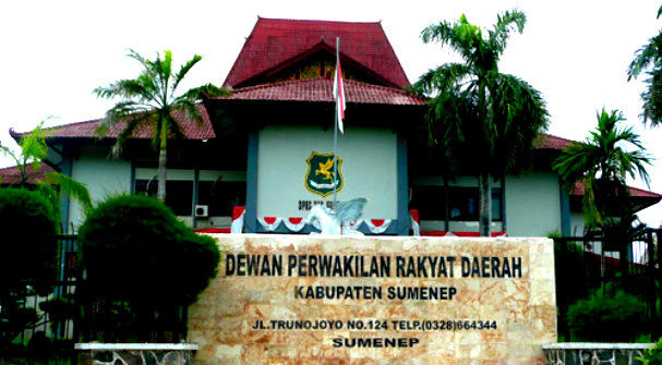 Komisi II DPRD Sumenep Kisruh Rebutan Kursi Ketua