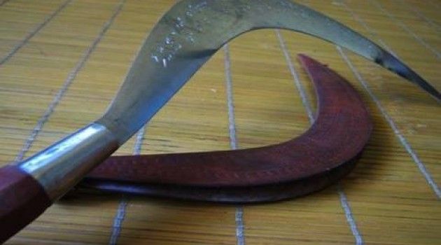 Cemburu Istri Digoda tetangga, Warga Sampang Dibacok
