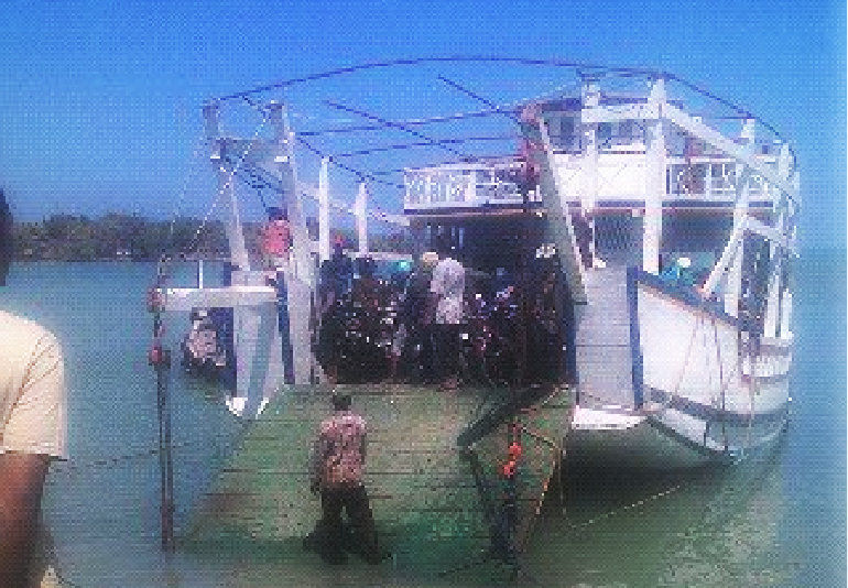 Beredar gambar perahu kecelakaan di Pelabuhan Kalianget