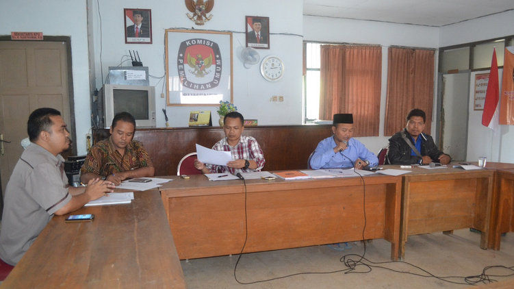 KPU Sumenep Pamer Persiapan Pilkada Lewat Radio