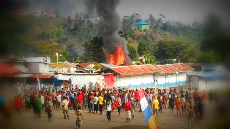 Masjid dibakar Kaum Salibis, AaGym: Inilah Teroris Sebenarnya!!