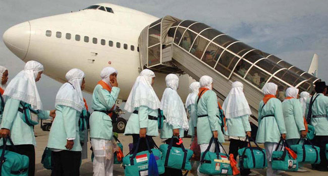 Kloter 50-51 diberangkatkan dari Gor A Yani Sumenep pkl 2.07 WIB
