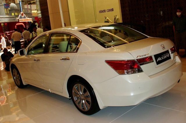 Honda Accord Terbaru Dibanderol Rp 650 Juta