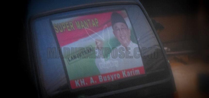 Stiker Angkot, “KH.Busyro Karim Play Boy”