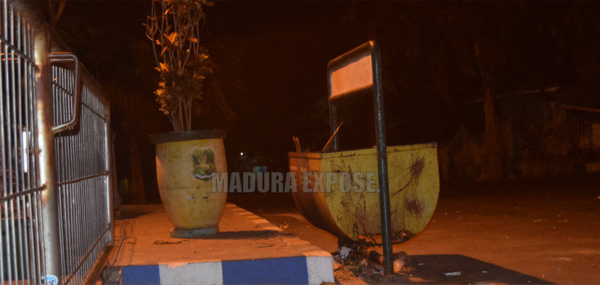 Halaman Disbudparpora Sumenep Jadi “Wisata Sampah” Halaman Disbudparpora Sumenep Jadi “Wisata Sampah”