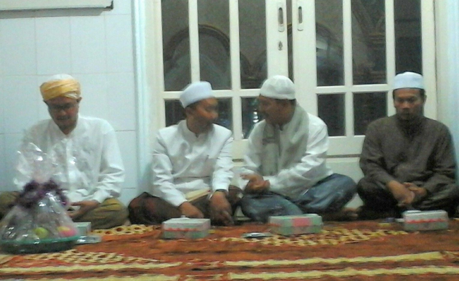 Mantan Anggota DPR Ceramah  Maulid di Masjid Darussalam Lenteng