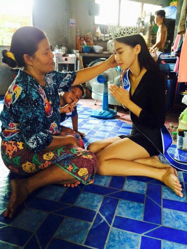 Ratu Kecantikan ini Ternyata Anak Pemulung