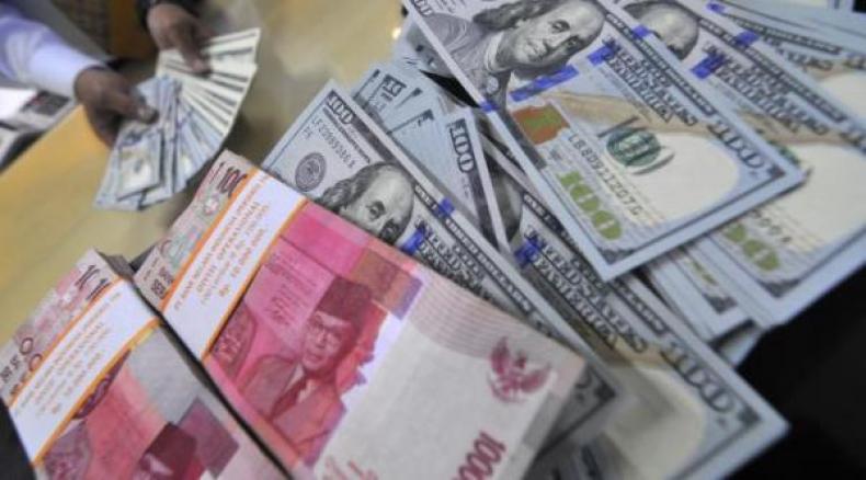 Rupiah Melemah 12 Poin ke Rp13.643/USD Rupiah Melemah 12 Poin ke Rp13.643/USD