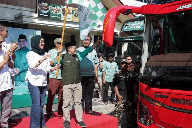Cak Imin Lepas Mudik Gratis PKB: Tradisi Berbagi Bahagia Hingga “Kiamat”?