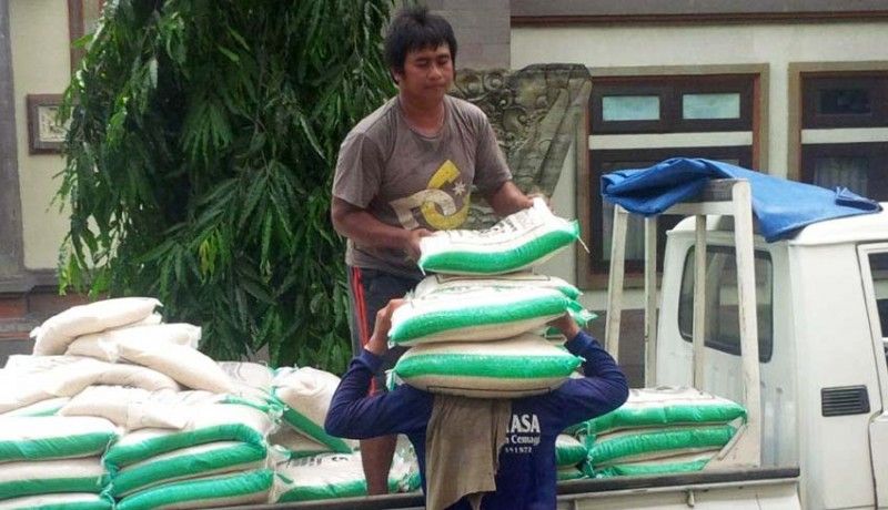 Pegawai Dapat Jatah Beras Tapi Tidak Gratis