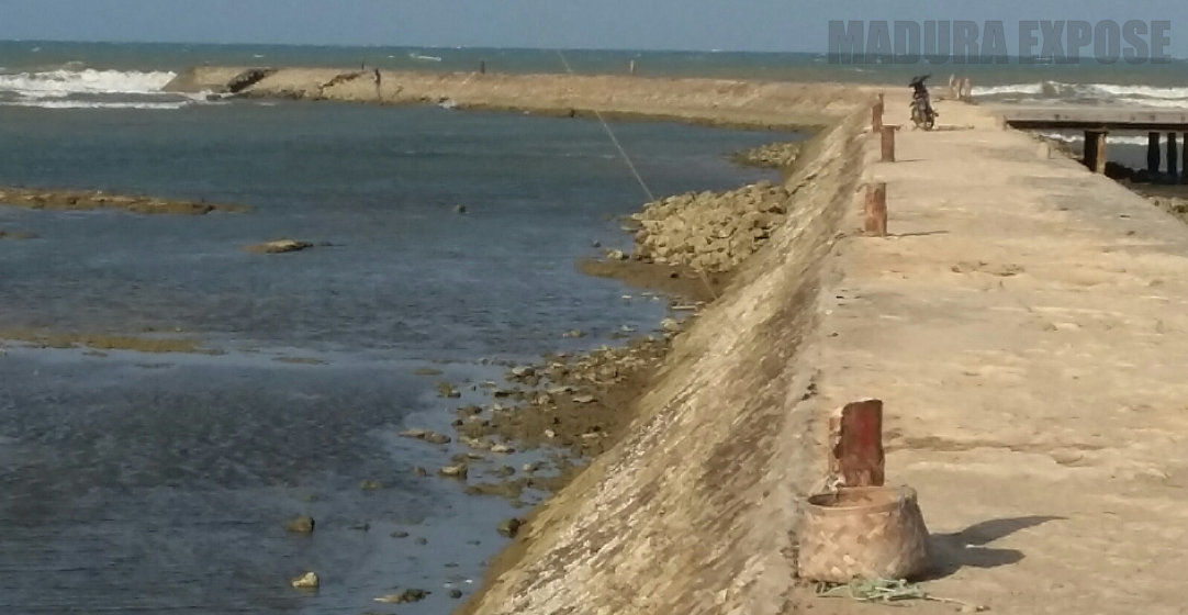 PROYEK-LANJUTAN-DERMAGA-TELAGA-BIRU-BANGKALAN