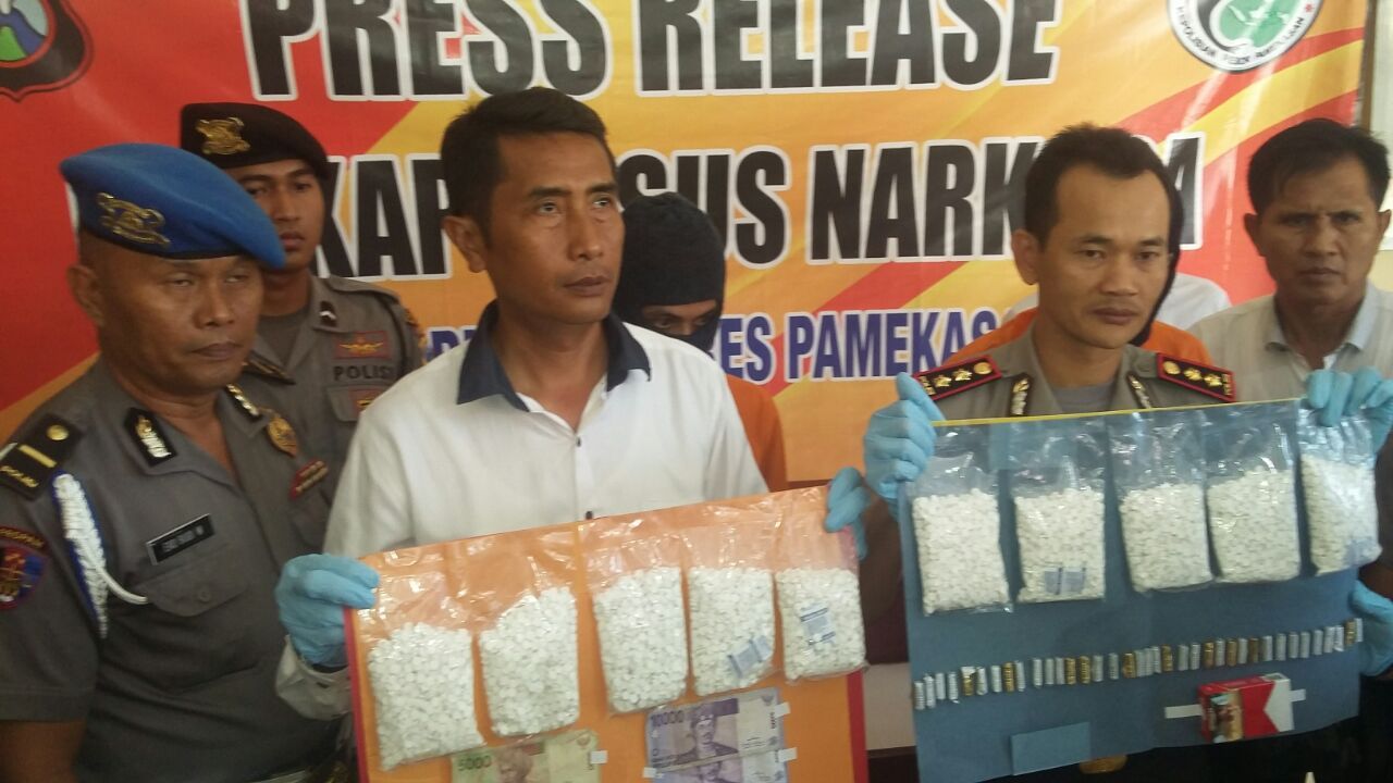 Polres ciduk pemasok dan bandar pil koplo