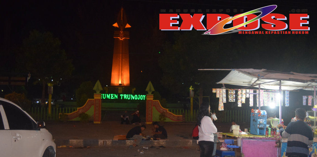 Jelang Idul Adha, Monumen Trunojoyo Banjir Pengunjung