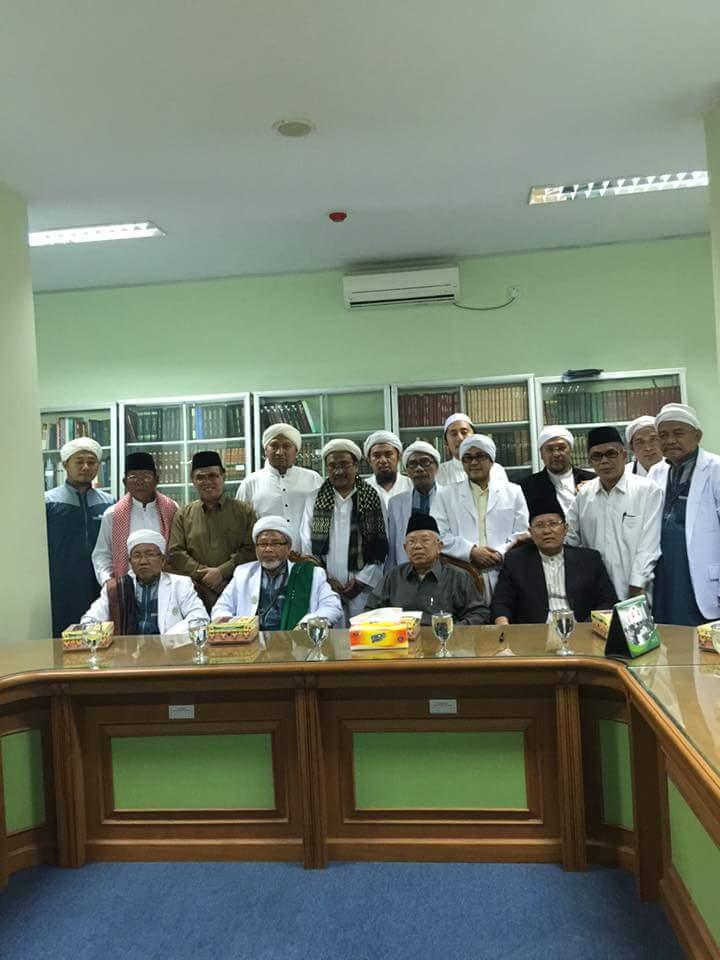 Di Depan Ulama Madura, Ma’ruf Amin Sampaikan Informasi Pemecatan Nusron Wahid